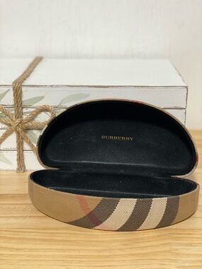 Burberry Nova Check Hard Sunglasses Case with Black Interior